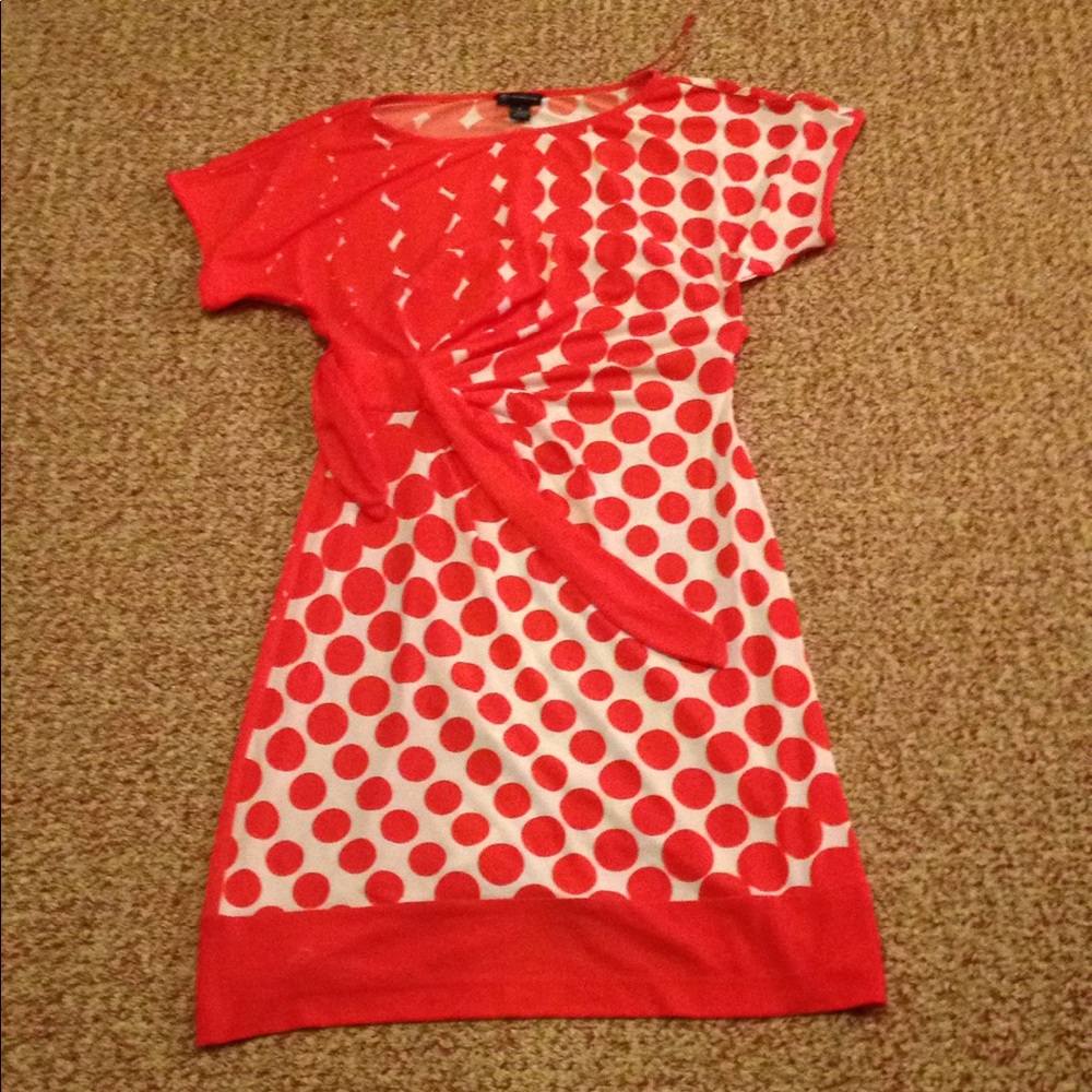 Cute orange and white polka dot dress!!